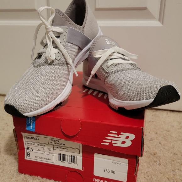New Balance Shoes - FuelCore Nergize, New Balance, size 8.5 women's, white and heather